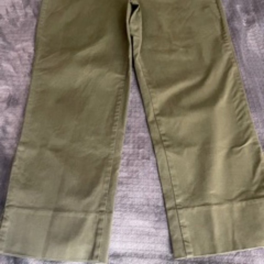 ** NYPDJ Cropped Pants SIZE 14 - Picture 2 of 4